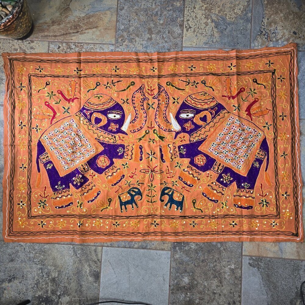 Handmade Embroidered Elephant Tablecloth/Wall Hanging Sequins Folk Art India